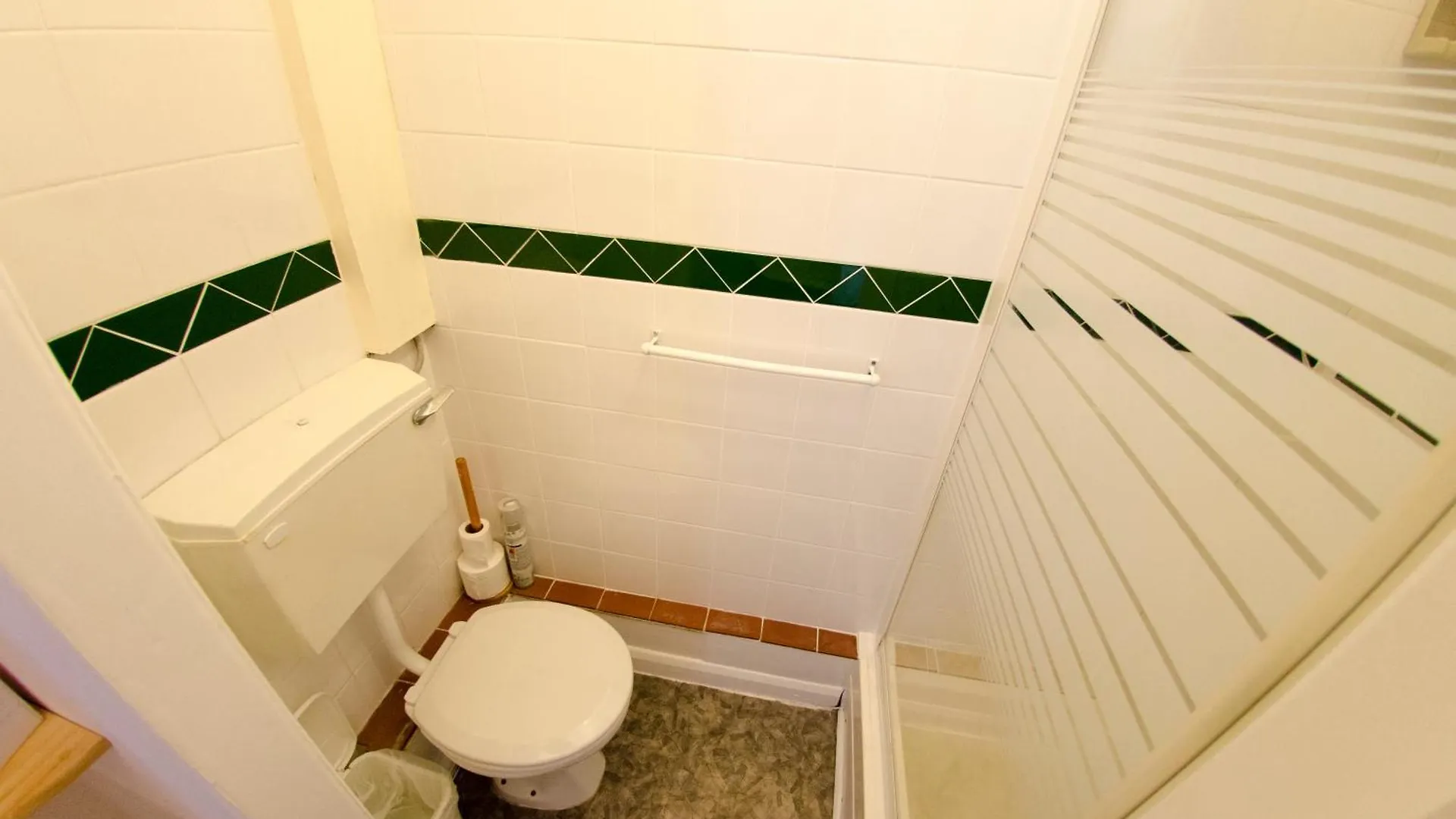 ** Bed & Breakfast Oakwood Bed And Breakfast Heathrow Hillingdon United Kingdom